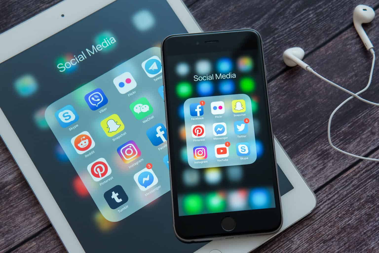 Boosting low social media traffic
